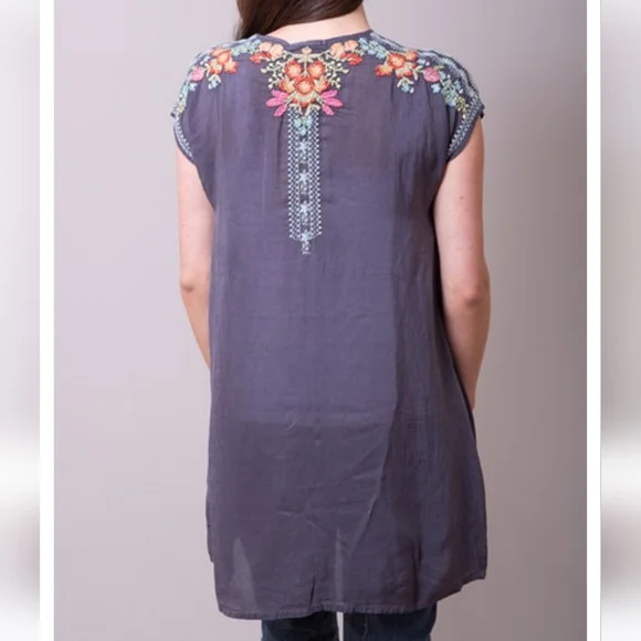 Johnny Was Heidi Boho Embroidered Tunic Medium Graphite Gray Floral Flowers - Picture 4 of 11